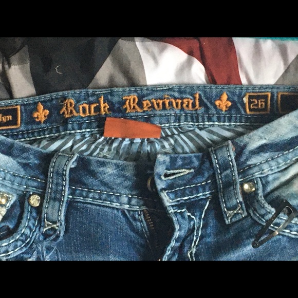 Rock Revival Jeans - Picture 2 of 4